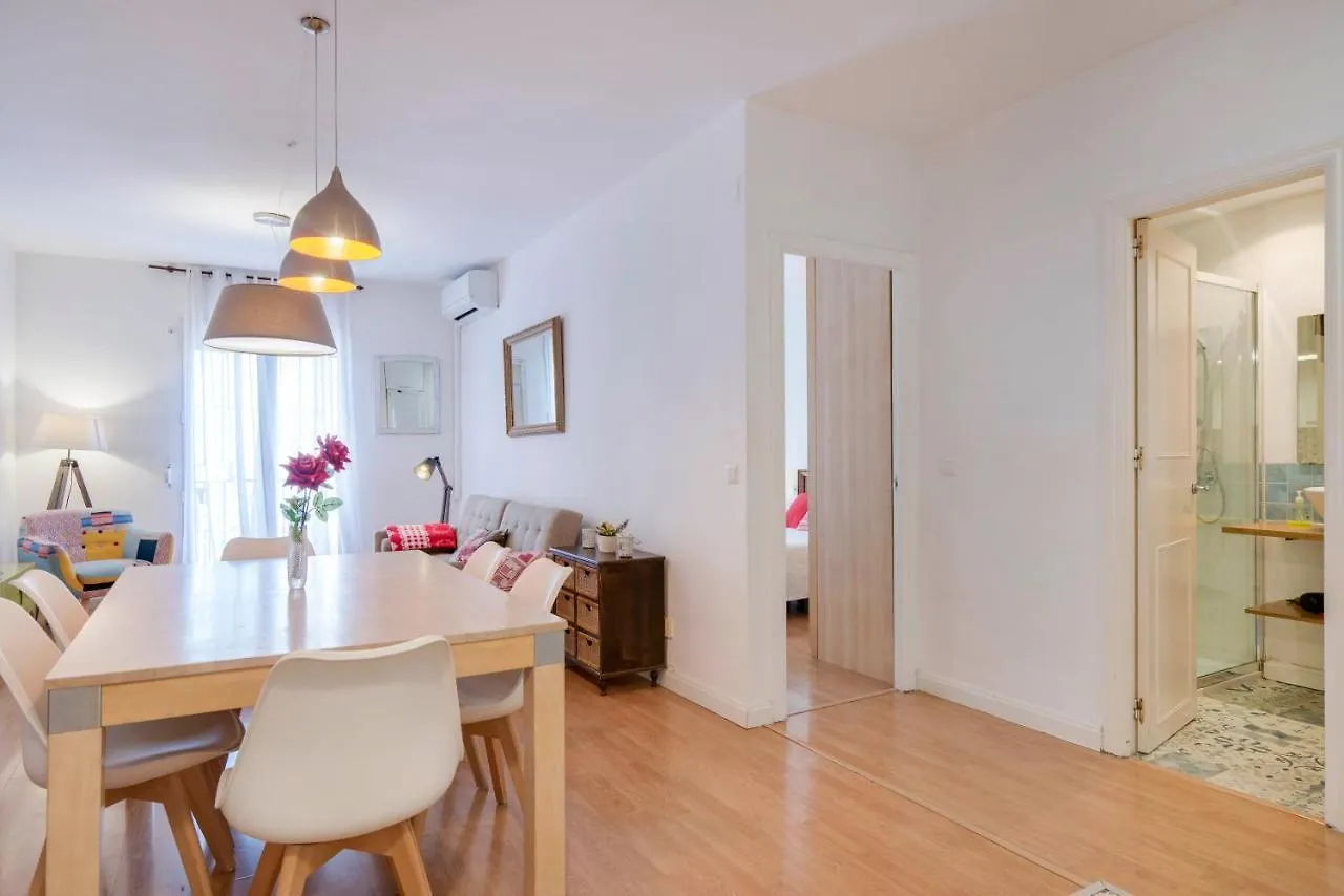 Urbanchicmalaga 3 Bedroom Spacious Quiet Historic Malaga Apt